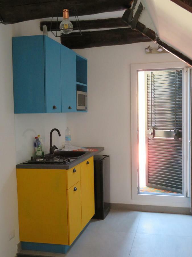 Napoli Suite Toledo 10 Exteriör bild