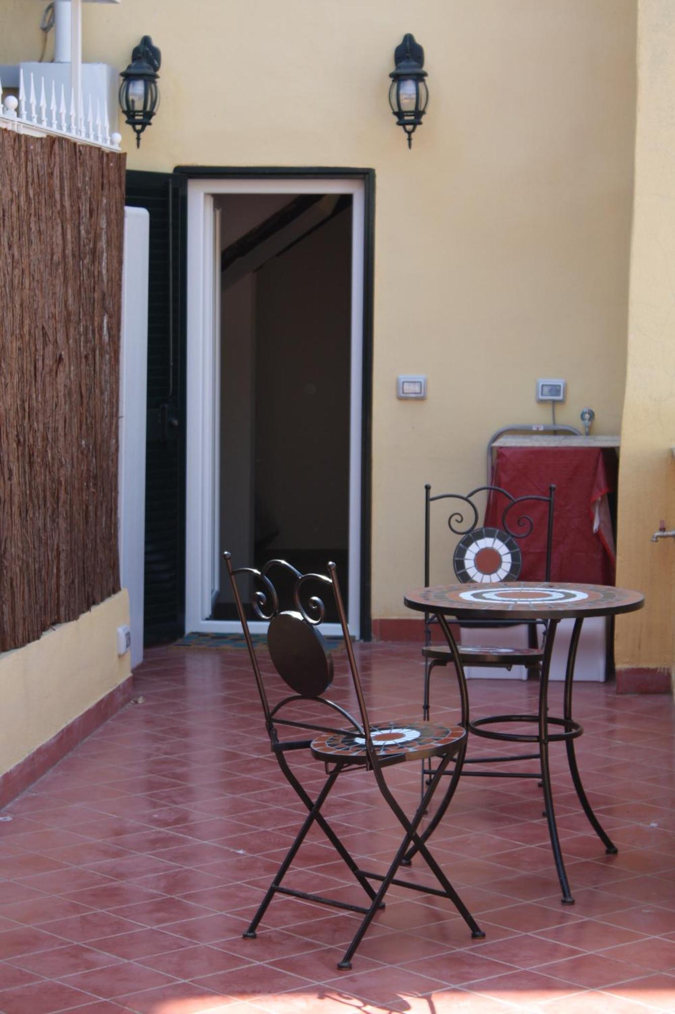 Napoli Suite Toledo 10 Exteriör bild